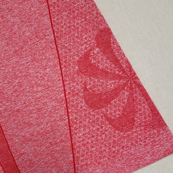 Nike‎ Dri-Fit Running Tee Space Dye M Pink-Red Short Sleeve - Picture 3 of 7